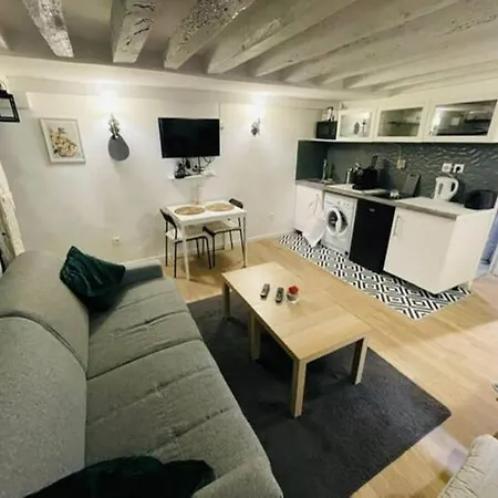 Apartment - Opera - Place De La Madeleine - Saint Martin - 4 Pers Paris